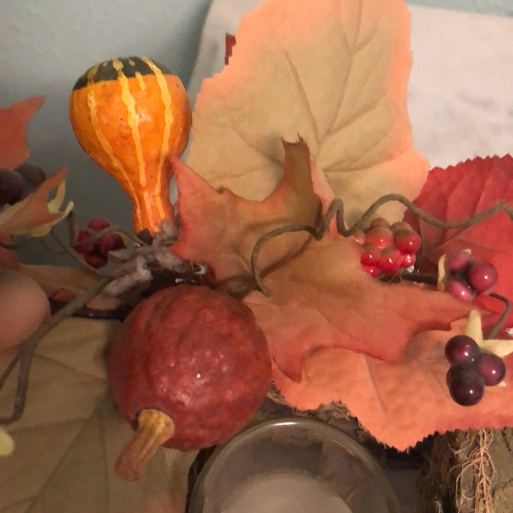 Pretty Fall Decor - Picture 2 of 5